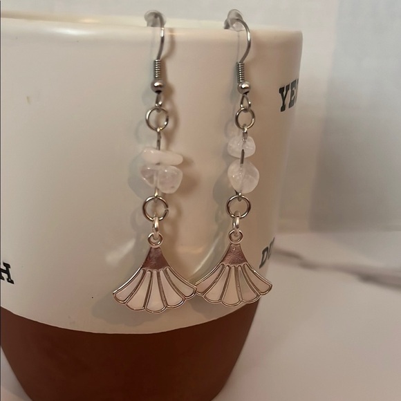 Handmade Jewelry - Handmade Elegant Silver and White quarts stone Earrings